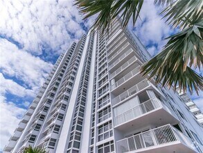 Building Photo - 1370 S Ocean Blvd