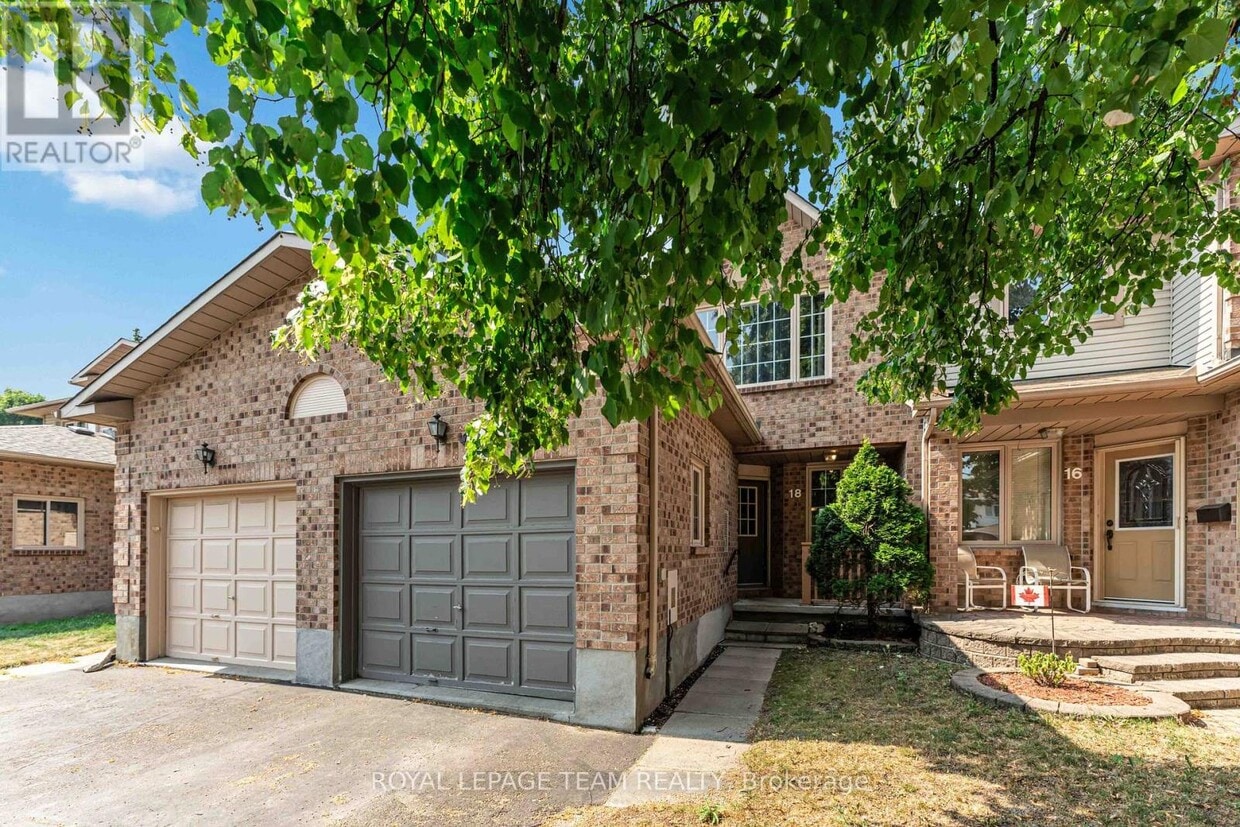 Photo principale - 18 Ravenscroft Ct