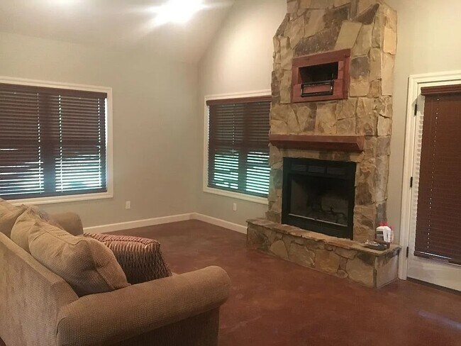 Foto del edificio - 3507 Aggie Rd