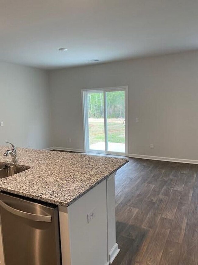 Foto del edificio - Cane Bay 4BR in Pine Hills Subdivision