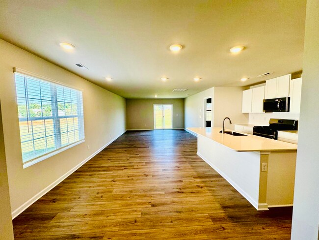 Building Photo - 134 Oconee Trl