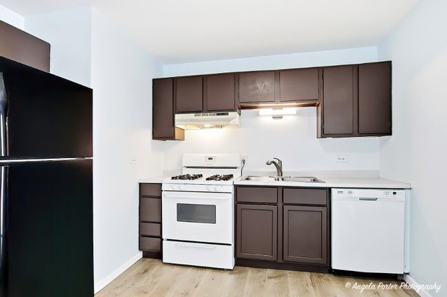 Foto del edificio - 831 Washington St