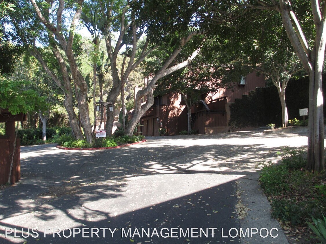 Primary Photo - 2 br, 2 bath House - 1050 Vista Del Pueblo...