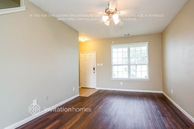 Foto del edificio - 1023 Doubletree Glen Dr