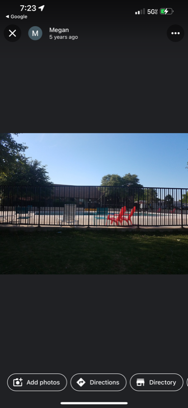 Foto del edificio - 601 NE Flower Mound Rd
