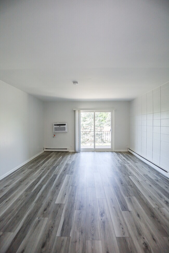 Building Photo - 300 Marlene Ct