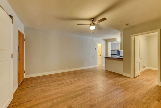 Building Photo - 1 Bedroom Near Boulder Creek - Available Now!