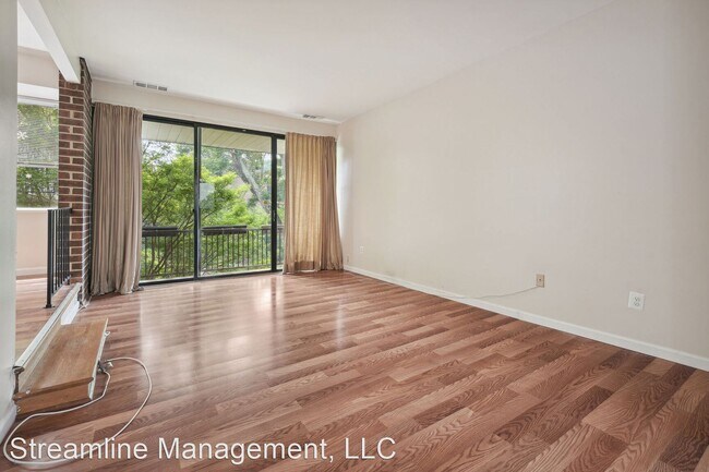 Building Photo - 2 br, 1.5 bath House - 2113 Walsh View Ter...