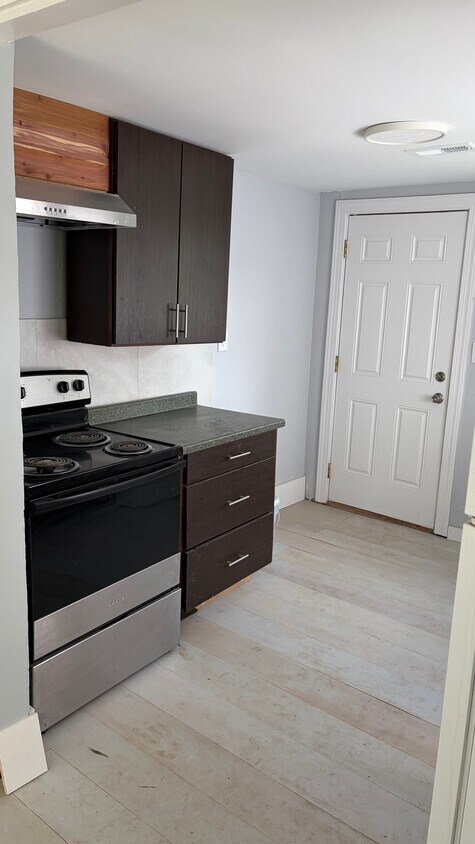 Foto del edificio - 836 Deery St