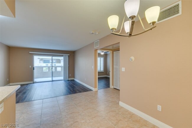 Building Photo - 1909 Villa Palms Ct