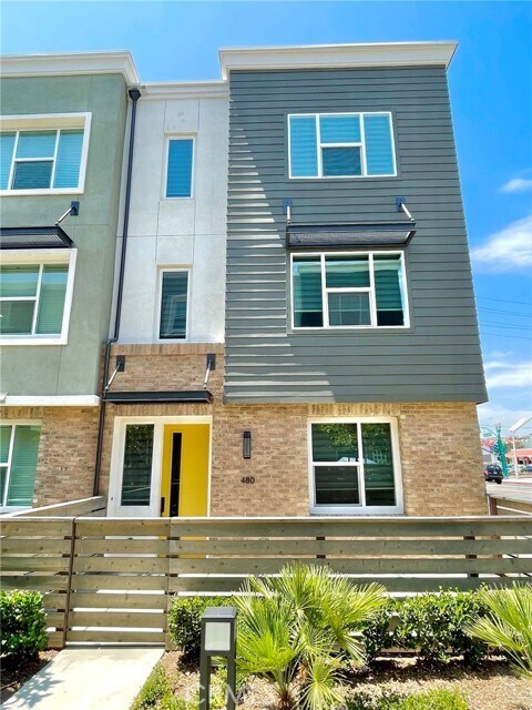 Building Photo - 480 Shelby Ln