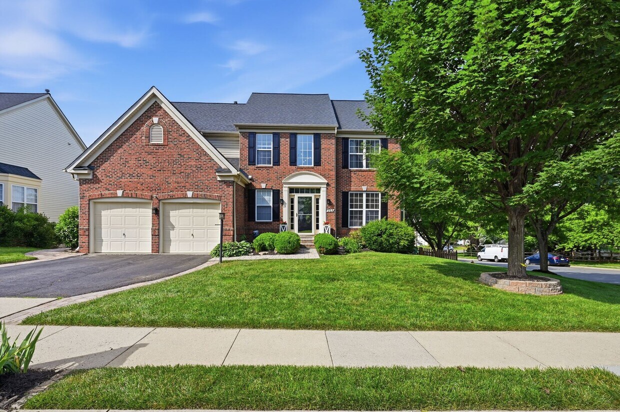 Spacious Home in a Great Leesburg Location - Spacious Home in a Great Leesburg Location