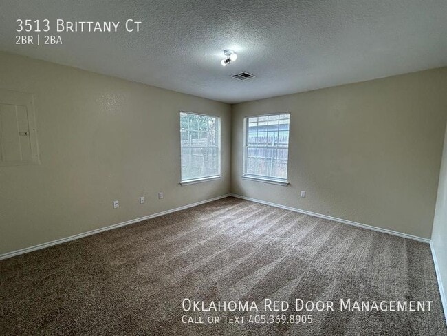 Foto del edificio - 3513 Brittany Ct