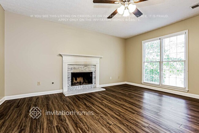 Foto del edificio - 6735 Crossview Dr