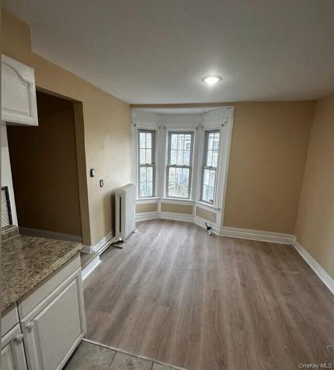 Foto del edificio - 25 S Clinton Ave