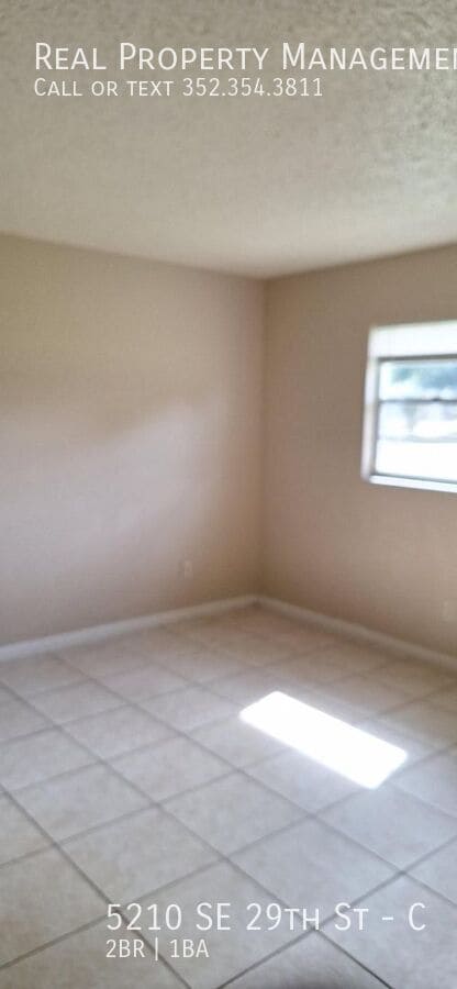 Foto del edificio - 5210 SE 29th St