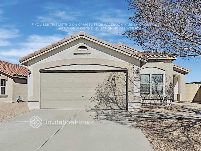 Building Photo - 11360 E Sunland Ave