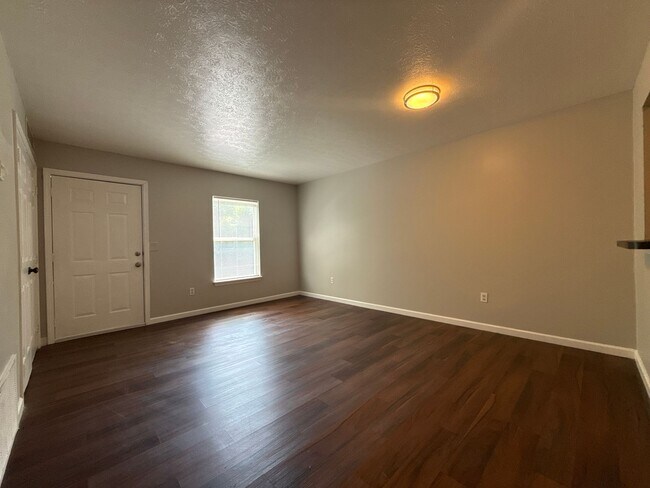 Foto del edificio - 2702 Greenwood Ave