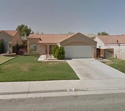 Building Photo - 1425 Ridgecrest Ct
