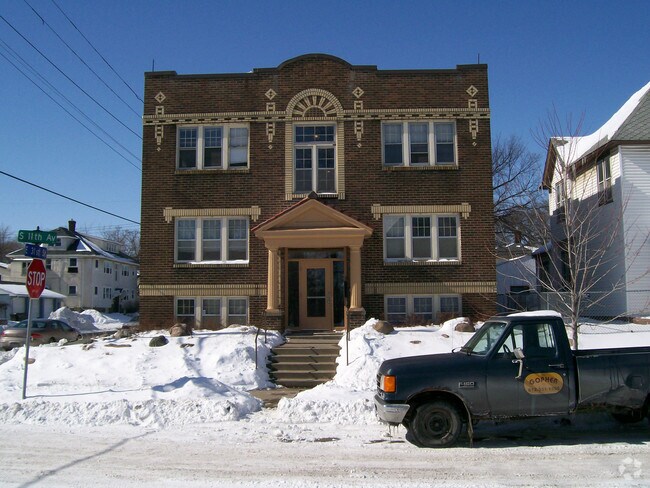 Foto del edificio - 3052 11th Ave S