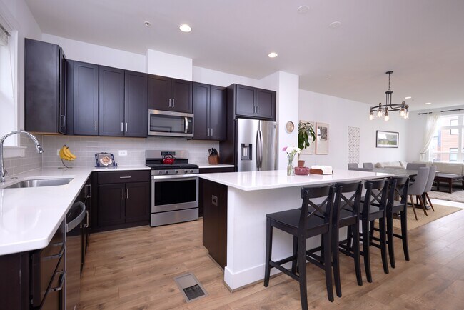 Foto del edificio - 3541 Bellflower Ln