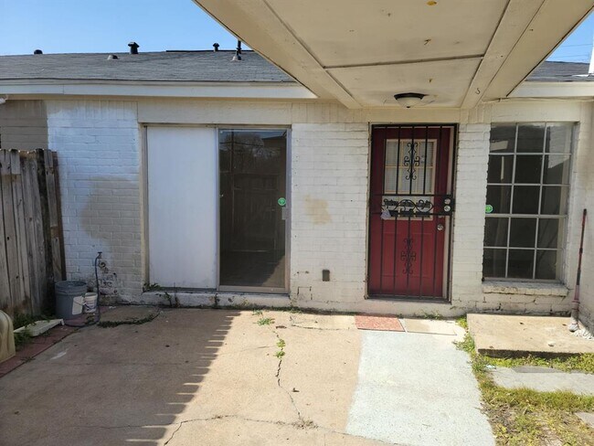 Foto del edificio - 7320 Boone Rd