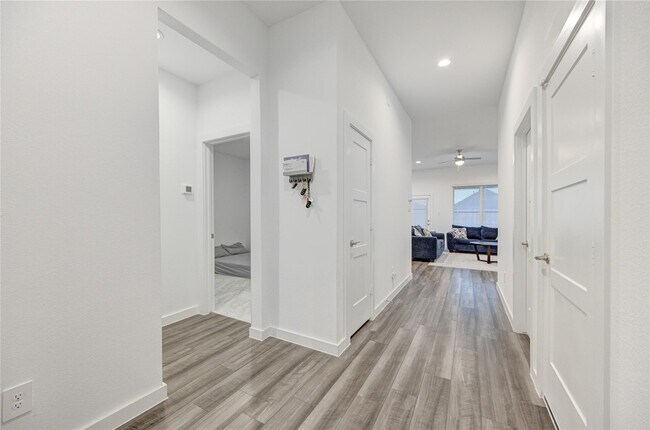 Building Photo - 22515 Modica Rift Ln