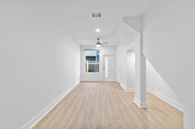 Foto del edificio - 1406 Valentine St