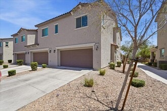 Building Photo - 6510 Silver Estates St