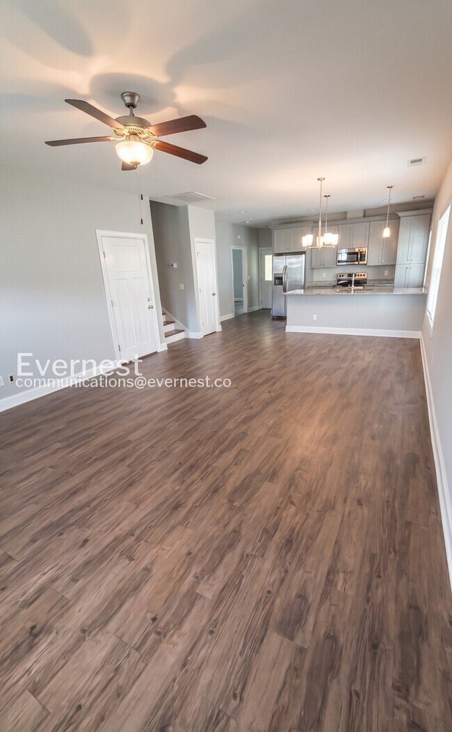 Foto del edificio - 5344 Roosevelt Rd