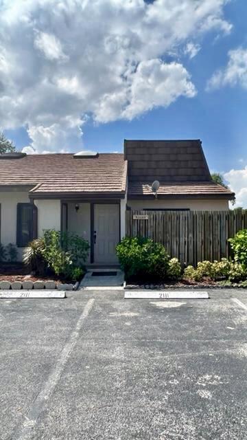 Building Photo - 4208 Palm Bay Cir