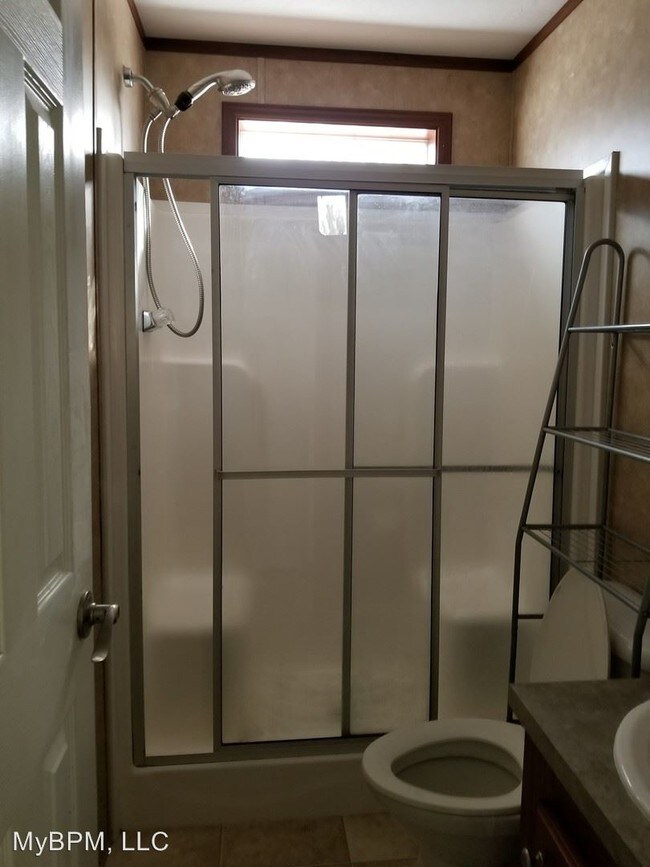 Foto del edificio - 2 br, 1 bath House - 3236 Cedar Church Road