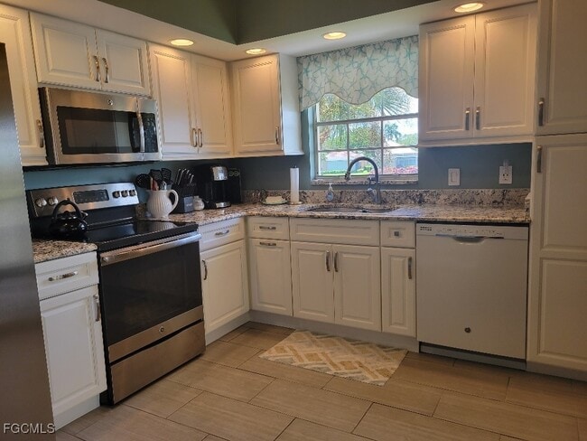 Building Photo - 14983 Rivers Edge Ct