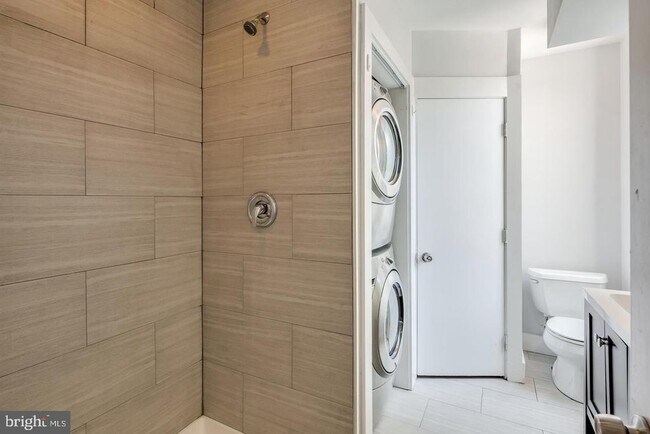 Foto del edificio - 1720 N Marshall St