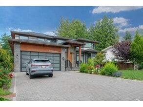 Building Photo - 10993 Lyon Rd
