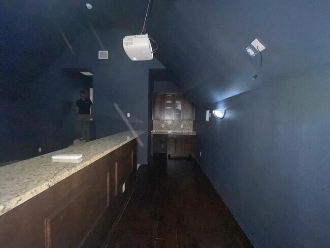 Foto del edificio - 15702 Crown Cove Ln