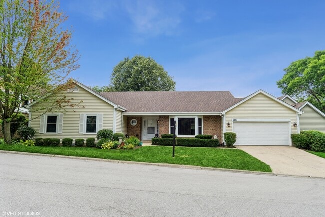 Building Photo - 417 River Bluff Cir