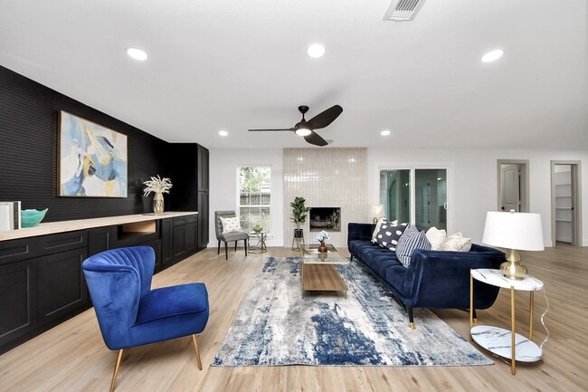 Building Photo - 5614 Oakhaven Ln