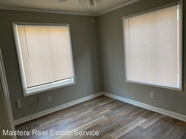 Building Photo - 2 br, 1 bath House - 564A Dacian Road
