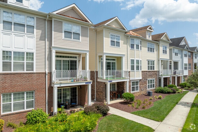 Building Photo - Princeton Terrace At West Windsor