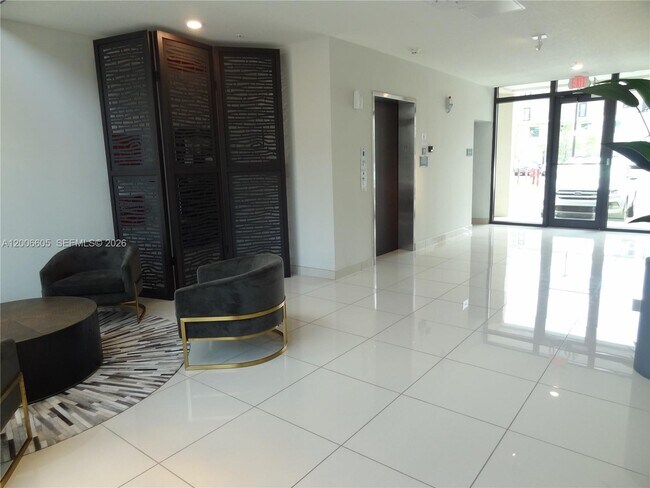 Foto del edificio - 4670 NW 84th Ave