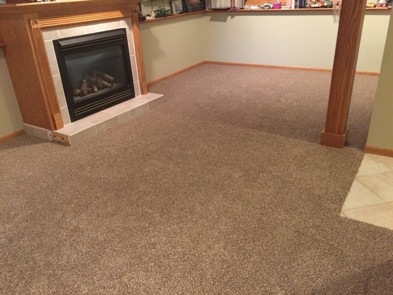Lower family room - 5596 Amblewood Dr NE