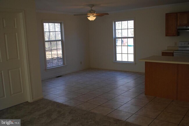 Building Photo - 245 7th St