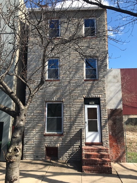 Building Photo - 403 South Eden Street