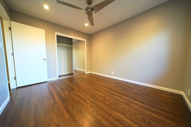 Foto del edificio - 806 Fulton St