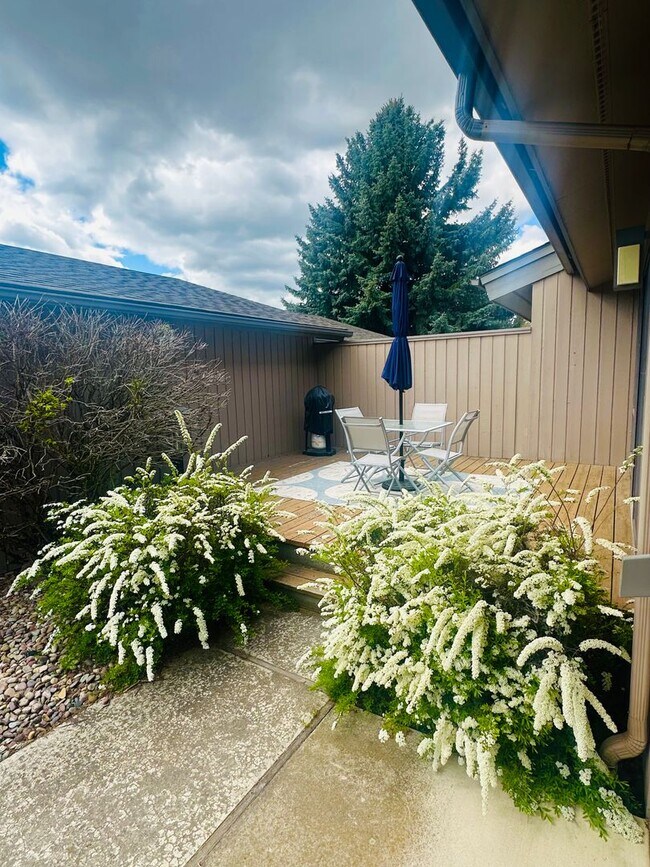 Building Photo - Stunning Kalispell Golf Course Home