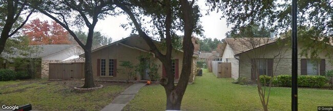 Foto del edificio - 2830 Fern Glen Dr