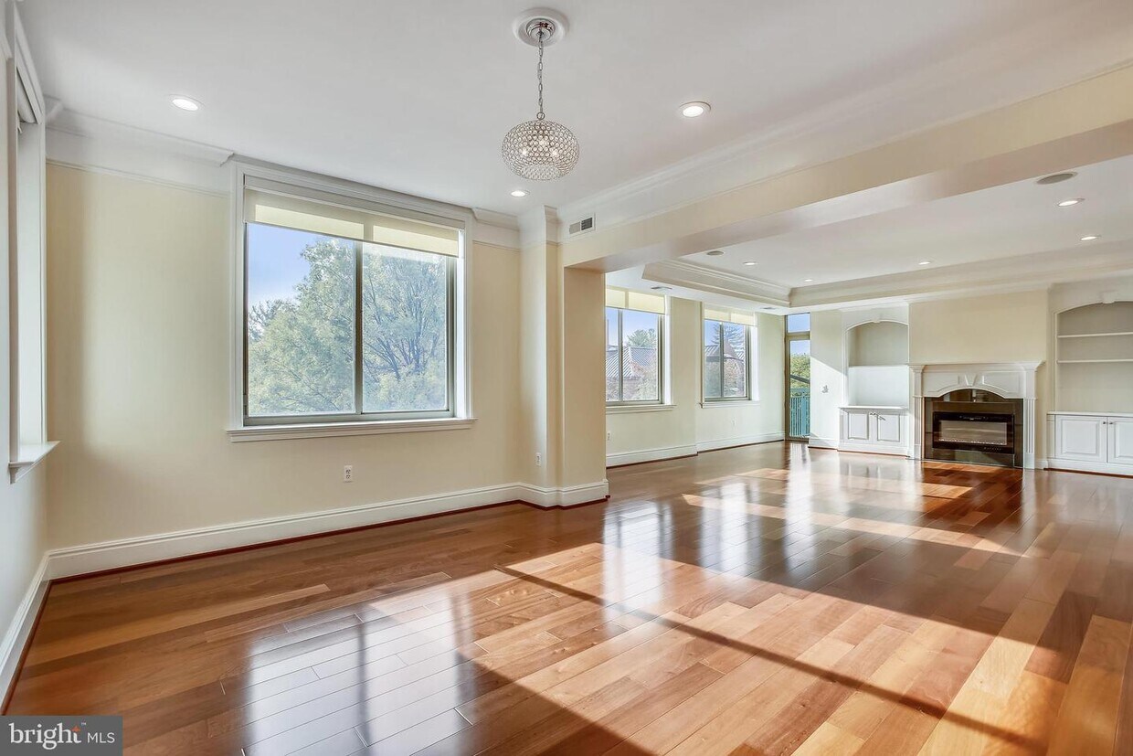 1450 Emerson Ave Unit 209, McLean, VA 22101 Condo for Rent in McLean