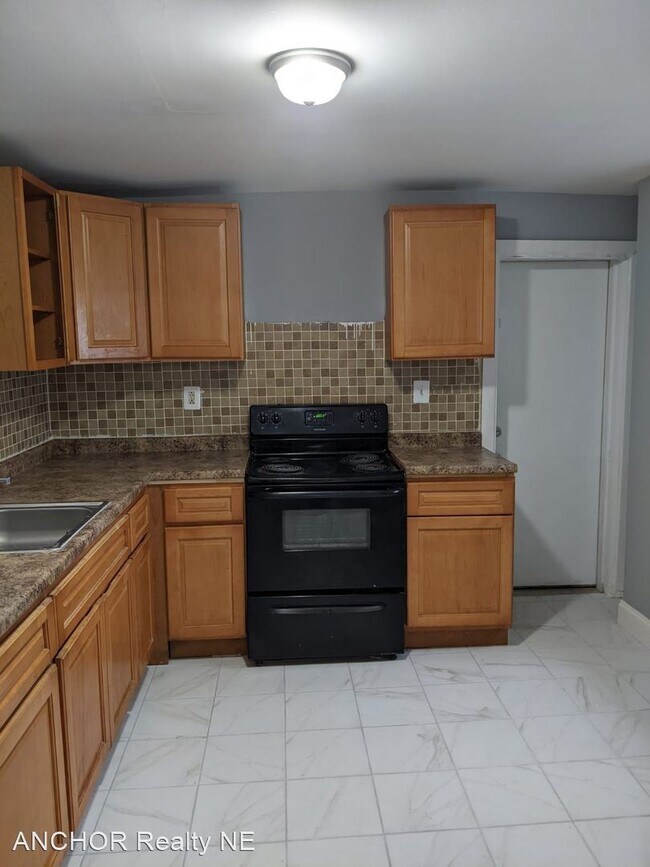 Building Photo - 3 br, 1.5 bath House - 3724 Melon St