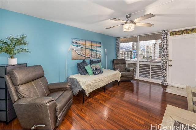 Foto del edificio - 425 Ena Rd